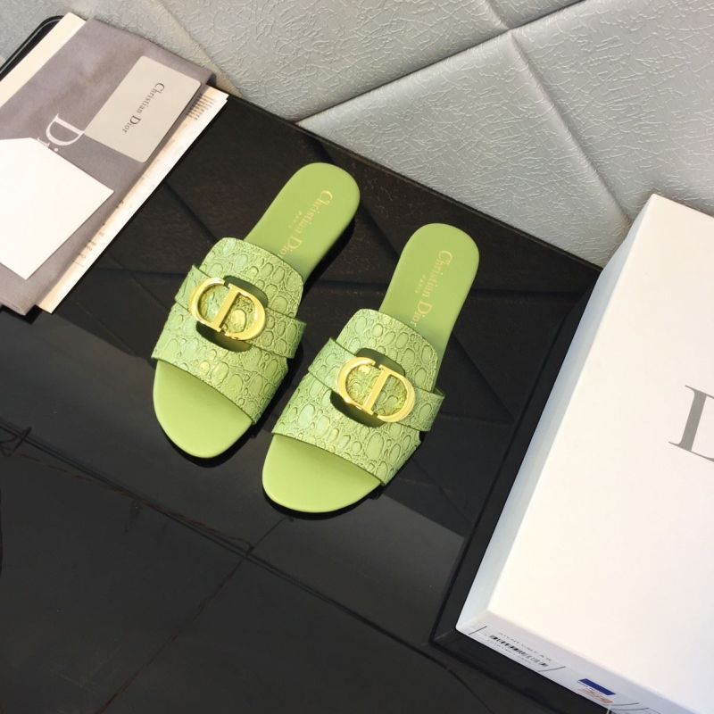 ch**an D*or slippers